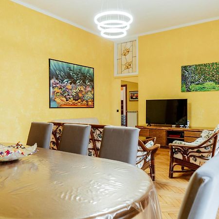 Luxe Apartment Near Milano, Rho Fiera E Mxp Busto Arsizio Exterior photo